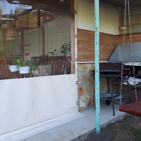 Detelina Holiday home *